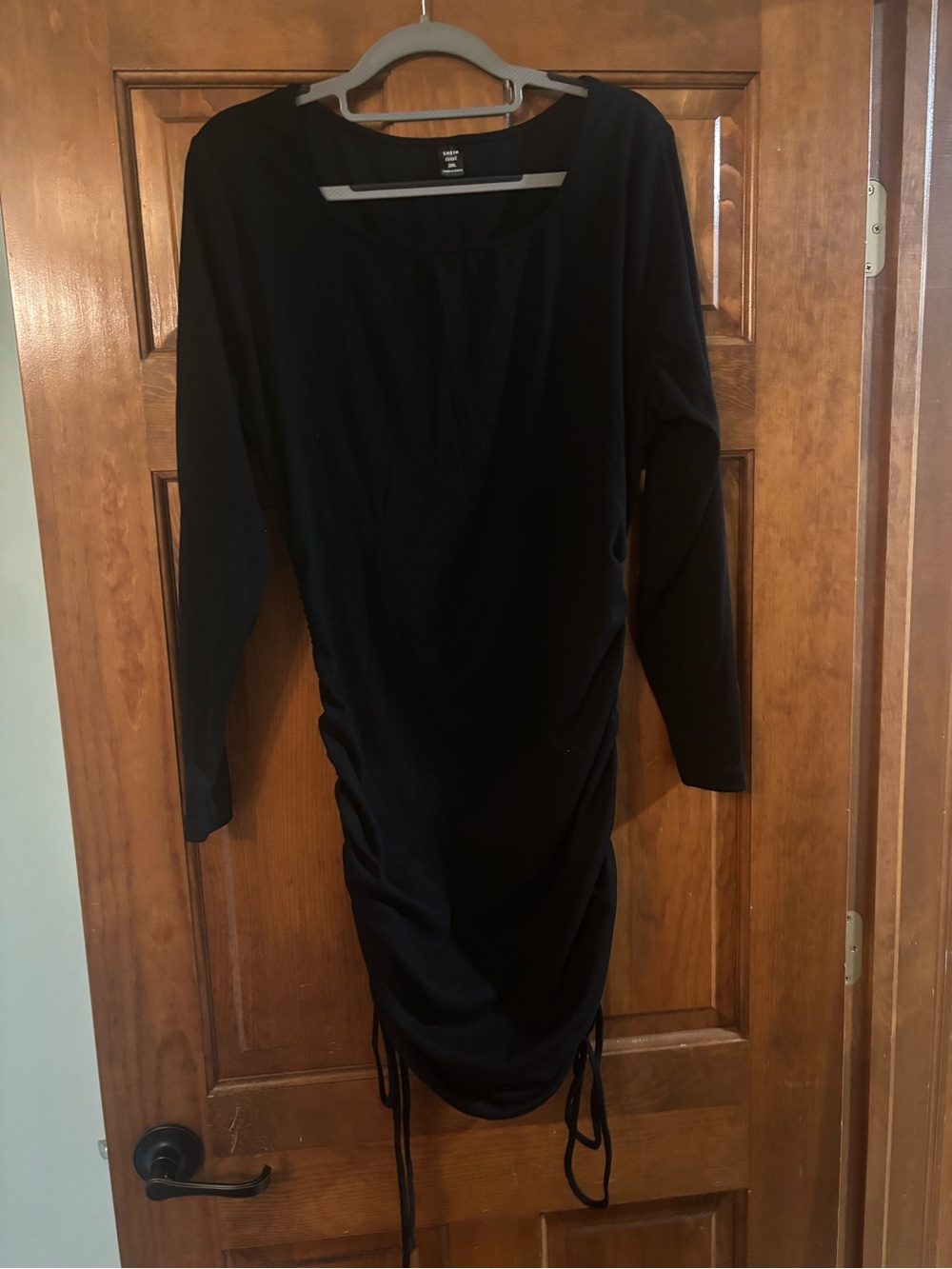 SHEIN Black Long-Sleeve Ruched Drawstring Dress